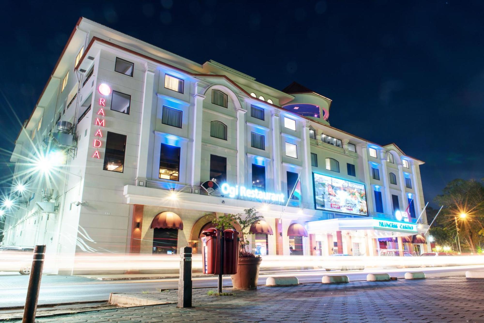 Ramada By Wyndham Princess Paramaribo Extérieur photo