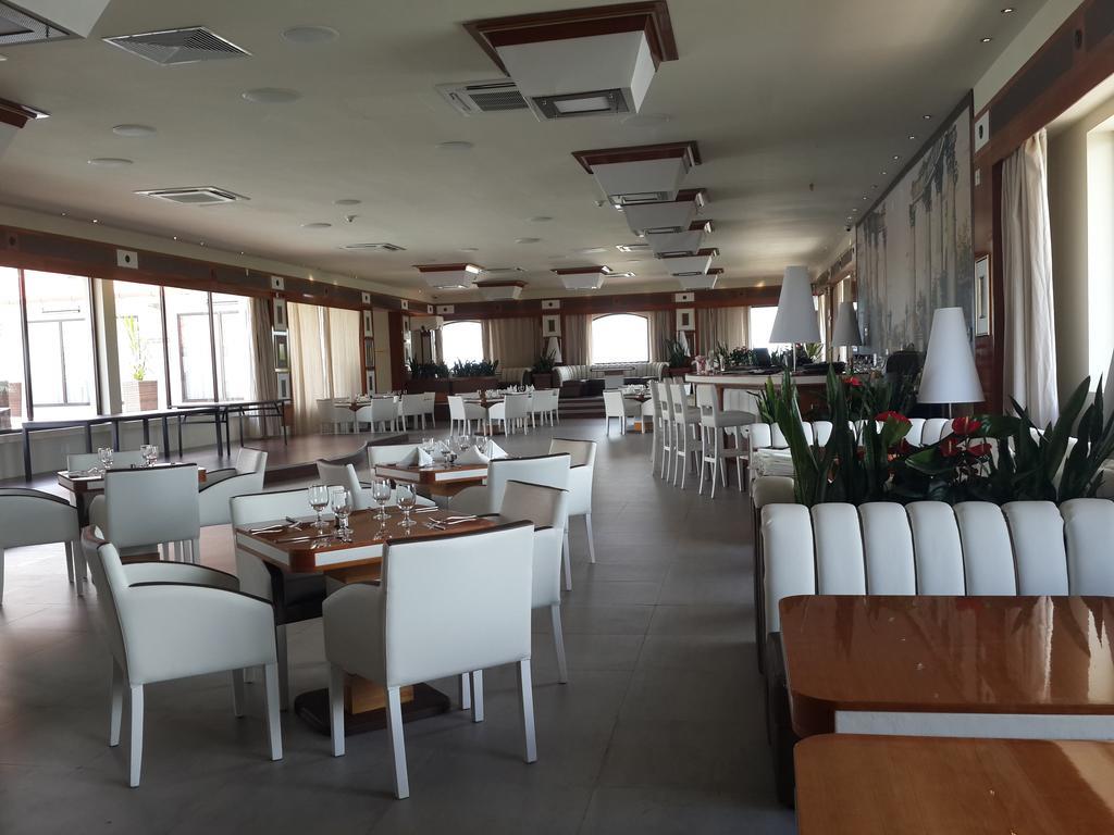 Ramada By Wyndham Princess Paramaribo Extérieur photo