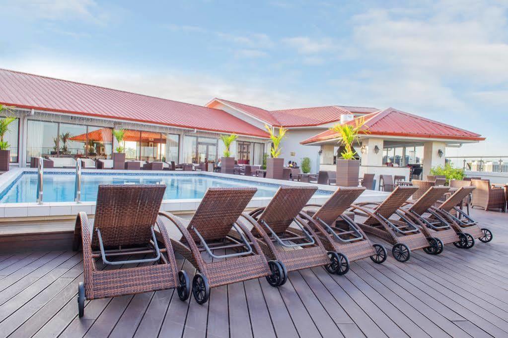 Ramada By Wyndham Princess Paramaribo Extérieur photo